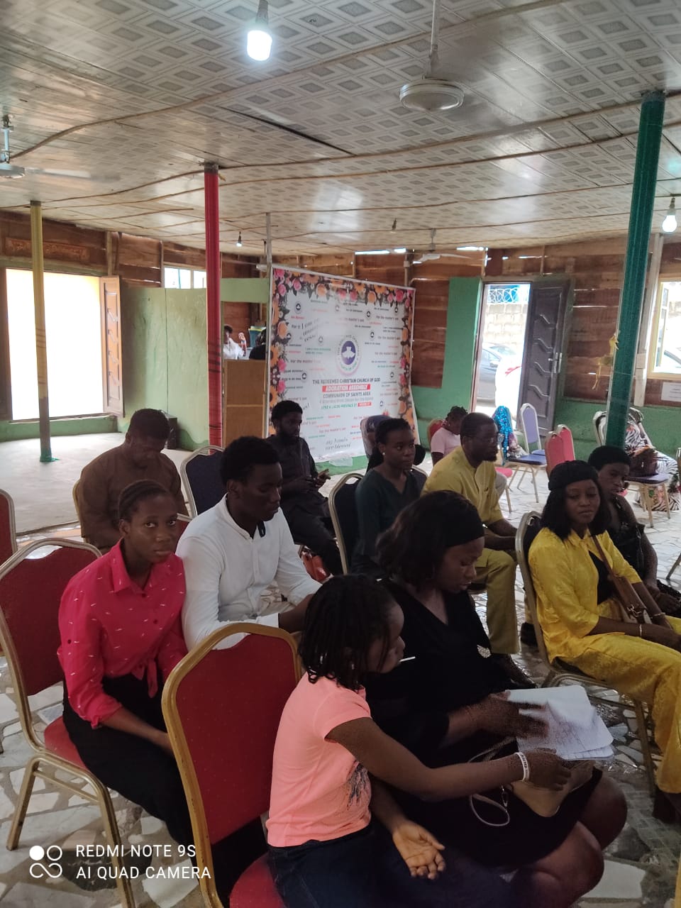 Youth Tech Sunday: Shaping Tomorrow's Leaders with Digital Skills - Photo 14