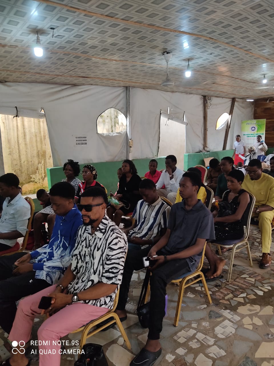 Youth Tech Sunday: Shaping Tomorrow's Leaders with Digital Skills - Photo 9